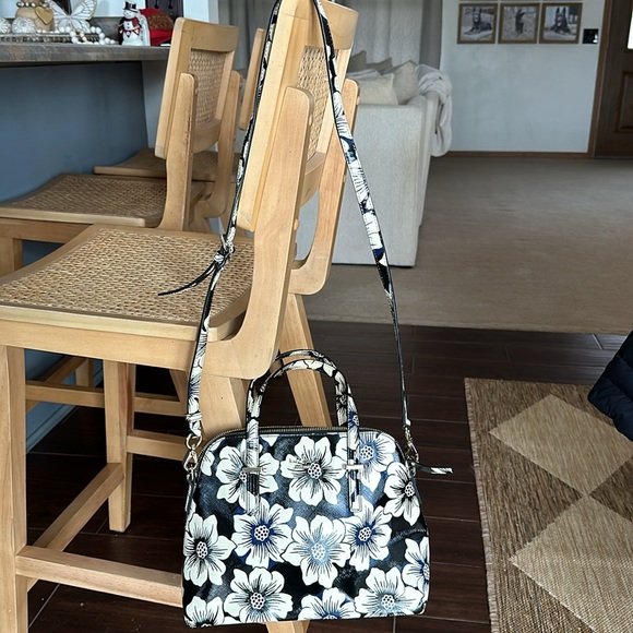 Kate Spade Floral Cedar Street Maise - Picture 9 of 9